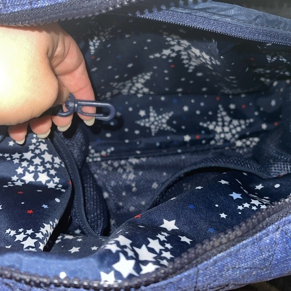 Vera Bradley x Shawn Johnson - ReActive Deluxe Tote + Pouch in Dark Blue Heather - Picture 9 of 11